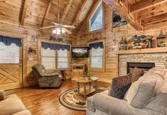 Others 7 Er 256 â Smoky Mountain Top Great Location â Close To Town! 3 Bedroom Cabin by RedAwning