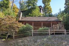 Lainnya ER228 - Locker's Lodge Great Location - Close To Town! 1 Bedroom Cabin by RedAwning