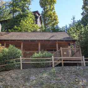 Primary image 1 ER228 - Locker's Lodge Great Location - Close To Town! 1 Bedroom Cabin by RedAwning, Hotel Pulau di Pigeon Forge