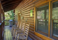 Lainnya 5 ER228 - Locker's Lodge Great Location - Close To Town! 1 Bedroom Cabin by RedAwning