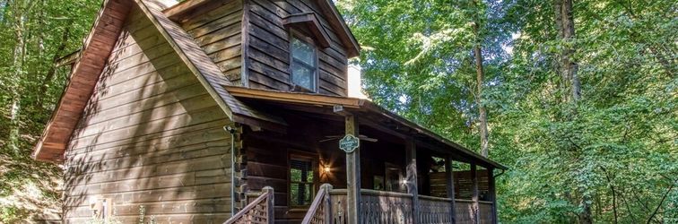 Others Er96 - Squirrel's Leap - Great Location! Close To Town! 2 Bedroom Cabin by RedAwning