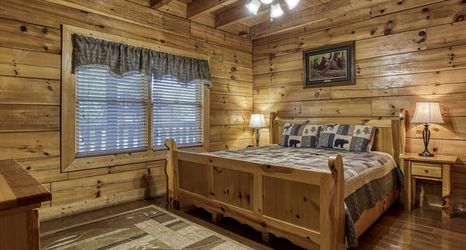 其他 2 Ern849- Sweet Escape - Great Location! Close To Action! 4 Bedroom Cabin by RedAwning