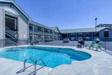 Others Colonial Crest 110 - Great Location! - You Can Walk To Town! 2 Bedroom Condo by RedAwning