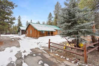 อื่นๆ 4 La Pinoli 3 Bedroom Home by RedAwning