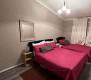 Lainnya 4 Stunning 3-bed House in Enfield, can Sleep 10