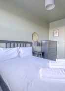 ห้องพัก Spacious 2 Bedroom Flat in Clapham With Balcony