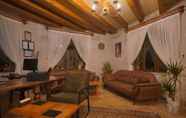 Others 5 Secret Hill Cave Suites