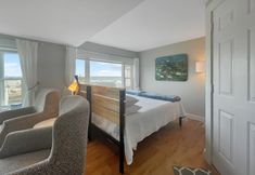 Others 6 Charming Studio Condo In Perkins Cove Surrounded By Ocean Views - Perkins Cove Inn 1 Bedroom Condo by Redawning