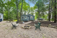 Lain-lain Dewey Cottage - Y854 Adorable Cottage Close To Long Sands Beach And Short Sands 4 Bedroom Home by Redawning