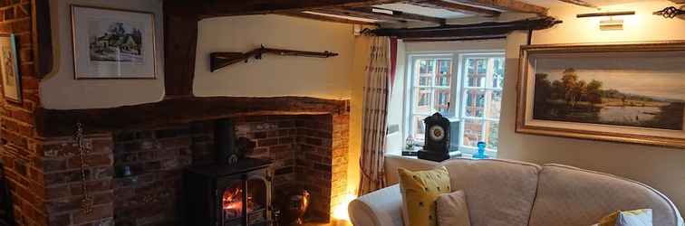 Others Charming 17th Century 2-bed Cottage in Medmenham