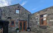 Others 2 Charming 1-bed Cottage on the Outskirts of Haworth