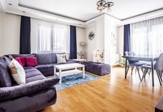 기타 3 Flat in Maltepe With Balcony Near Shopping Malls