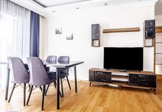 기타 4 Flat in Maltepe With Balcony Near Shopping Malls