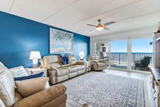 Others C5 Amelia South 2 Bedroom Condo by RedAwning