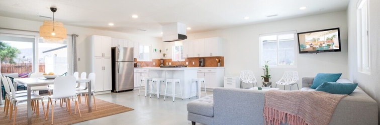 อื่นๆ The Bright Side In Joshua Tree - Walking Distance To Downtown! 2 Bedroom Home by Redawning