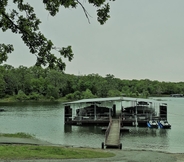 Others 3 Lake House @ Lighthouse Lodge - Lake Views - Bring Your Boat!