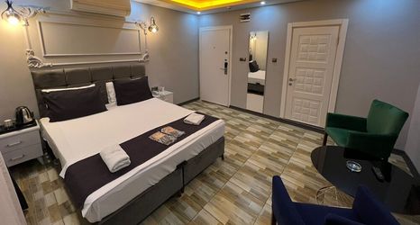 Others 2 Cevas Suite Hotel