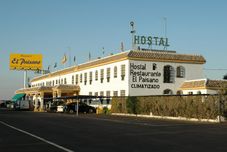 기타 Hostal Restaurante Asador EL PAISANO
