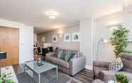 Others 6 Stylish Modern Apt Central Walk Everywhere Free Parking