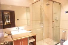 Others Huaning Hotel