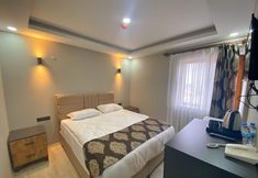 Others 2 Whitestone Hotel