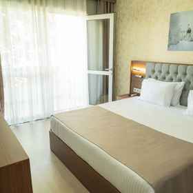 Primary image1VELMORE 飯店及水療中心,凯斯特尔飯店