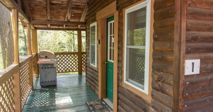 Others Kennebec Riverside Cabins