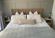 Others 3 Stunning Apartment in Clifton Gardens, Westend