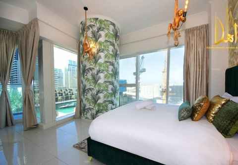 อื่นๆ Luxurious 2 BR Damac Height Dubai Marina