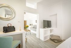 Lain-lain 6 Amoramelia Suites