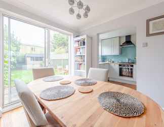 Khác 2 Serene and Spacious 2 Bedroom House in South Wimbledon