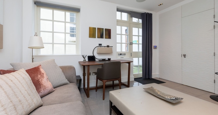 Others Central and Unique 1 Bedroom Mews House in Mayfair