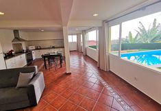Lain-lain 2 Apartments with Pool in Funchal