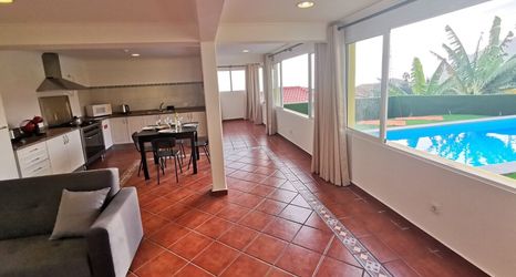 Lain-lain 2 Apartments with Pool in Funchal