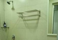 기타 3 Alia Express KL Sentral