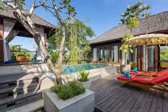 อื่นๆ 4 Fascinating Beachfront 2 Br Villa in Seminyak