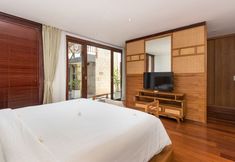 Lainnya 6 Charming Oceanfront 3 Br Villa in Seminyak