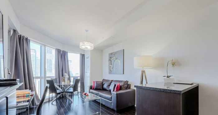 Lain-lain Downtown Toronto 2 Bedroom 2 Bath Suite Near Business District, U of T, Hospital