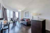 Others Downtown Toronto 2 Bedroom 2 Bath Suite Near Business District, U of T, Hospital