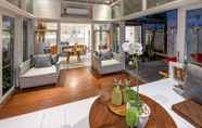 อื่นๆ 7 Romantic Oceanfront 1 Br Villa in Seminyak