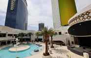 Others 4 Floor 33 Strip View, No Resort Fee, Pool