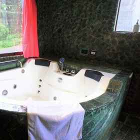 メイン イメージ1Room With Jacuzzi, Home Vacation Spa, Turkish Bath, Exfoliations,埃雷迪亚省飯店