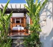 Others 4 Dazzling Beachfront 2 Br Villa in Seminyak