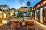 Others Dazzling Beachfront 2 Br Villa in Seminyak