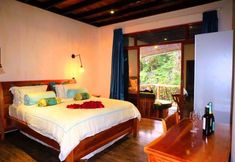 其他 5 Room With Jacuzzi, Vacation Spa House With Turkish Bath