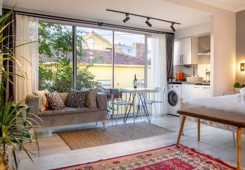Others Invigorating Studio Flat Near Kordon in Alsancak