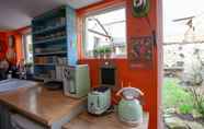 Others 7 Stylish and Bright 2 Bedroom Flat in Bristol