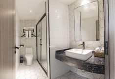 Others 2 Nangulee Hotel