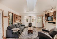 Others 7 82mf - Wifi - Pets Ok - Wood Stove