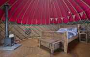 Lainnya 2 Charming Yurt in Kelburn Estate Near Largs